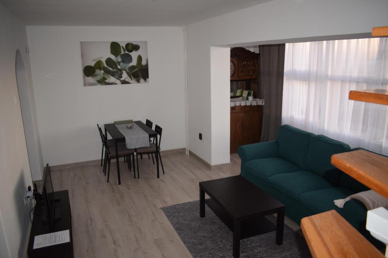Panorama Kucko Lägenhet Pécs Exteriör bild